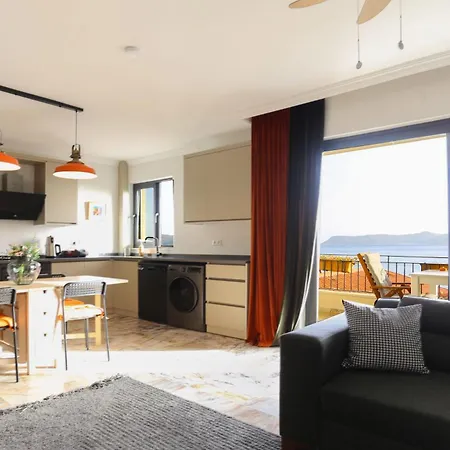 Baris With Seaview Apartmán *